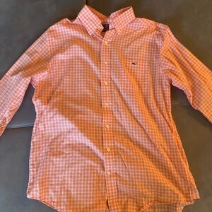 Vineyard Vines button down. Orange and white. Large.